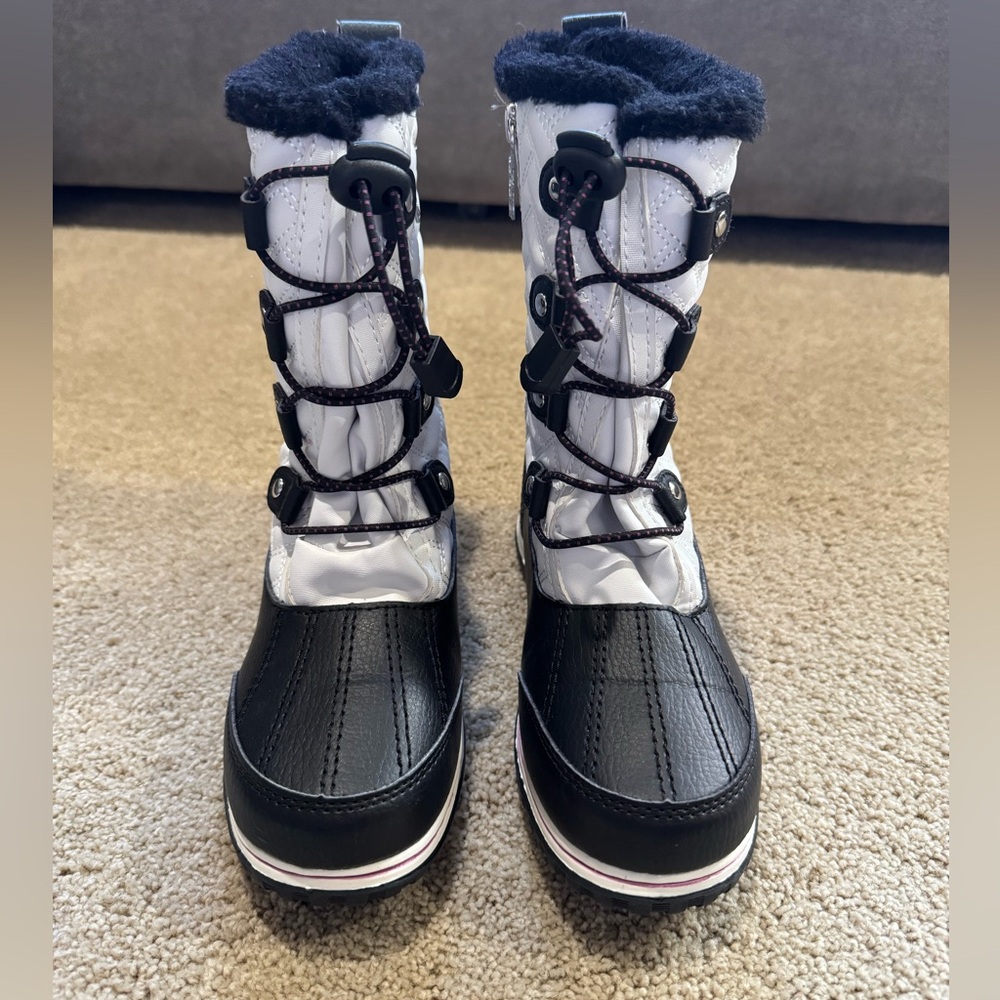 Girls snow boots